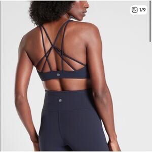 NWT Athleta Solace Sports Bra D-DD in Powervita Navy Size Small